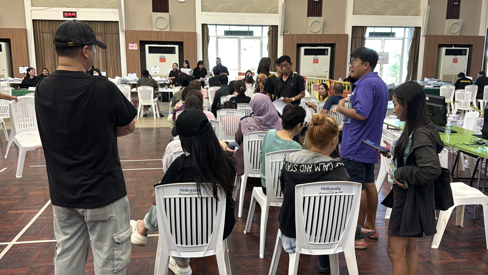 SMS แจ้งเตือนมาแล้ว! เทศบาลหาดใหญ่เร่งเยียวยาน้ำท่วม 5 หมื่นราย ดีเดย์ยื่นเอกสารล็อตใหญ่รับสงกรานต์